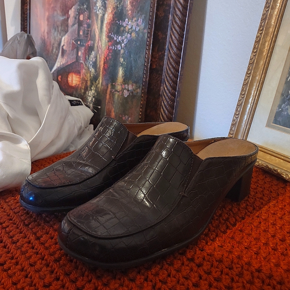 Aerosole shoes